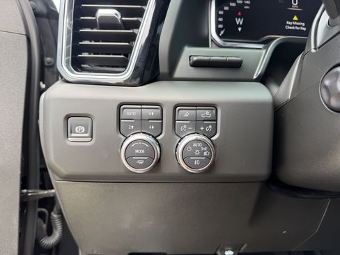 Used 2025 GMC Sierra 1500 Denali Ultimate AWD/4WD image 27