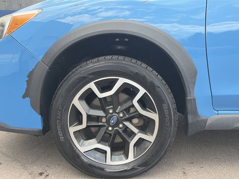 Used 2016 Subaru Crosstrek 2.0i Premium AWD/4WD image 10