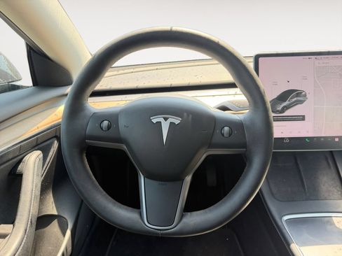 Used 2021 Tesla Model 3 Long Range AWD/4WD image 12