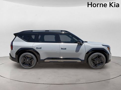 New 2026 Kia EV9 GT-Line AWD/4WD image 3