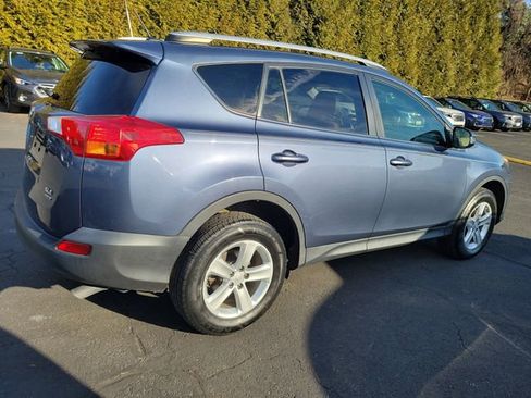 Used 2014 Toyota RAV4 XLE image 7