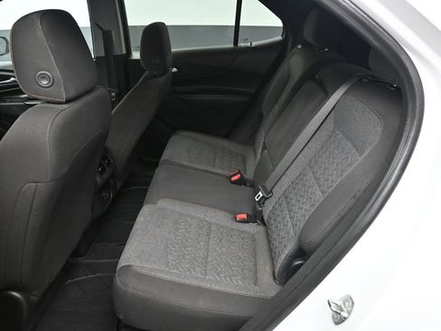 Used 2022 Chevrolet Equinox LT w/ LPO, Blackout Package FWD image 28
