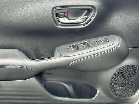 Certified 2024 Honda HR-V LX image 15