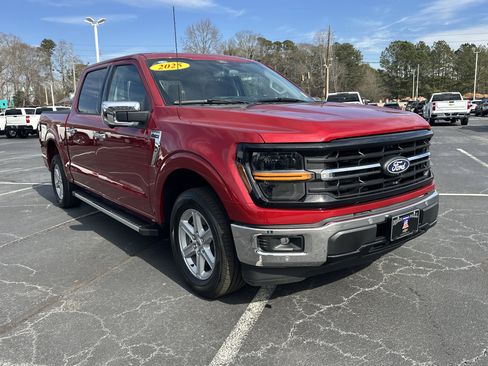 Used 2025 Ford F150 XLT w/ Equipment Group 302A MID image 2