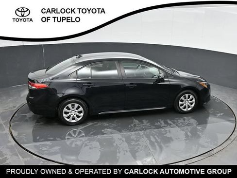 Used 2024 Toyota Corolla LE FWD image 31