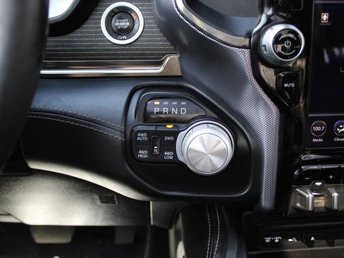 Used 2019 RAM 1500 Limited image 34