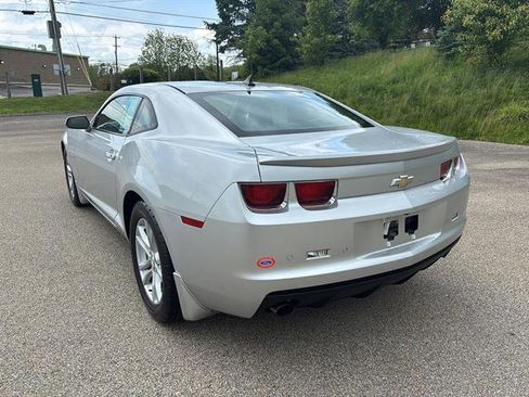 Used 2013 Chevrolet Camaro LT w/ Rear Vision Package RWD image 2