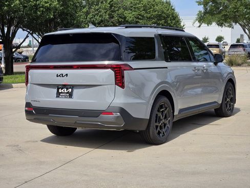 New 2026 Kia Carnival SX Prestige FWD image 4