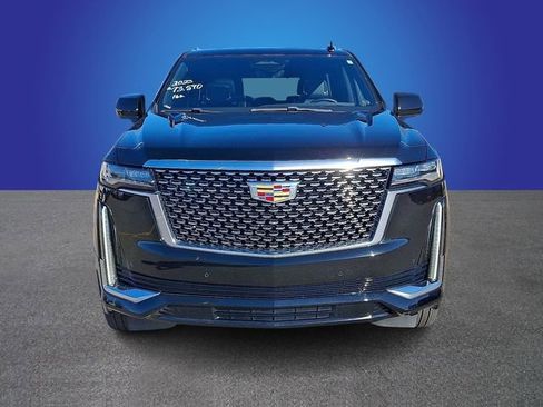 Certified 2023 Cadillac Escalade Premium Luxury image 2