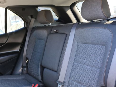 Used 2022 Chevrolet Equinox LT image 21