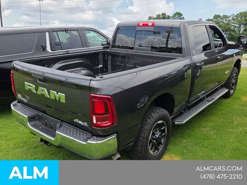 Used 2025 RAM 3500 Laramie AWD/4WD image 16