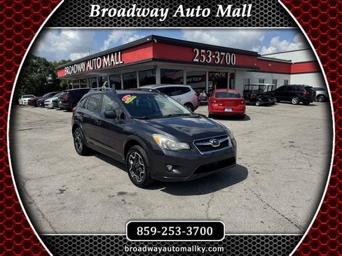 Used 2013 Subaru Crosstrek 2.0i Limited AWD/4WD image 1
