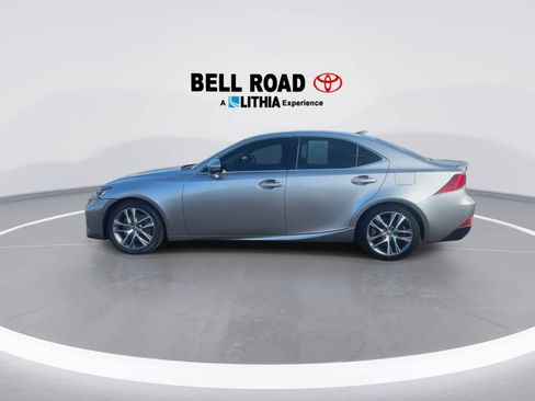 Used 2019 Lexus IS 300 image 5