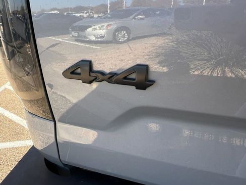 Used 2018 Toyota Tundra SR5 image 36