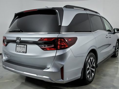 Used 2026 Honda Odyssey EX-L image 12