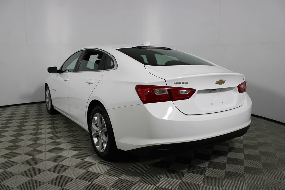 Used 2023 Chevrolet Malibu LT FWD image 4
