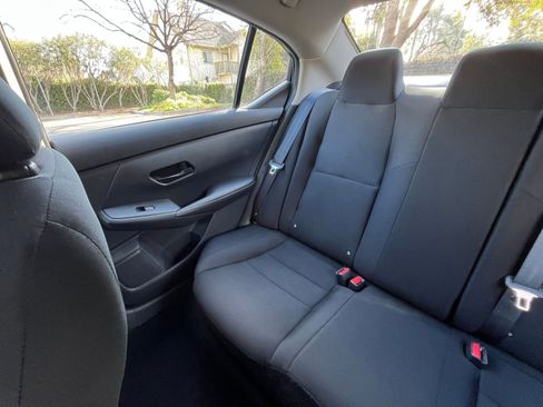 Used 2025 Nissan Sentra S image 37