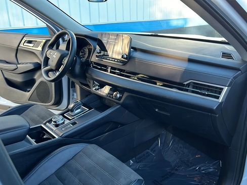 Used 2024 Mitsubishi Outlander Ralliart image 21