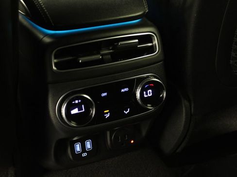 Used 2024 Genesis GV70 2.5T w/ Sport Prestige Package image 22