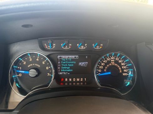 Used 2013 Ford F150 XLT w/ Luxury Equipment Group image 26