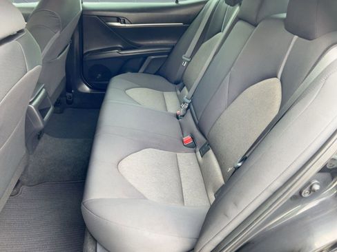 Used 2023 Toyota Camry LE image 14