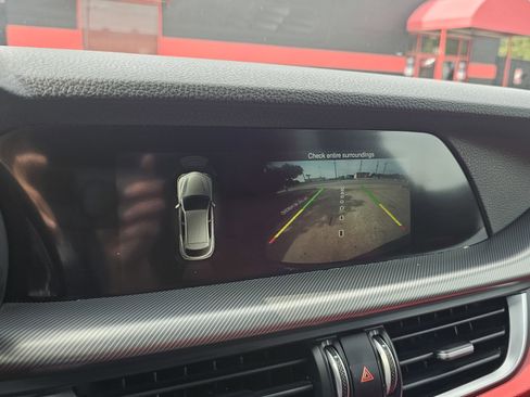 Used 2019 Alfa Romeo Stelvio Ti Sport w/ Quick Order Package 22S Sport image 43