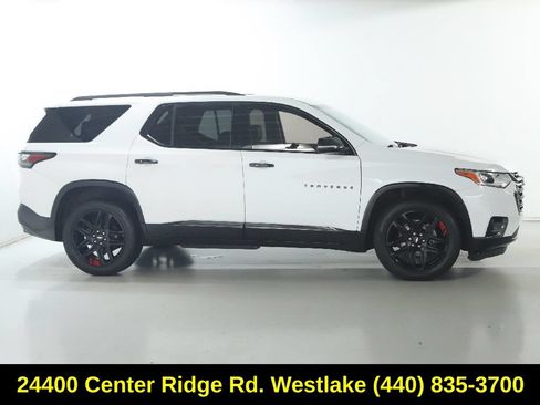 Used 2020 Chevrolet Traverse Premier w/ Redline Edition FWD image 11