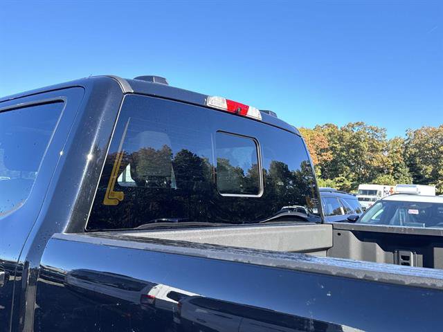 Used 2025 Ford F350 XLT w/ Black Appearance Package AWD/4WD image 32