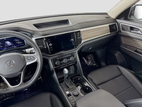 Certified 2023 Volkswagen Atlas SEL AWD/4WD image 27