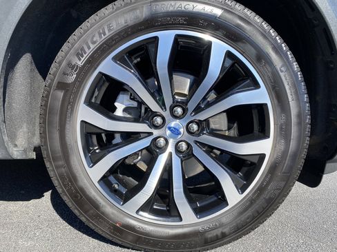 Used 2025 Ford Explorer ST-Line w/ Premium Package image 13