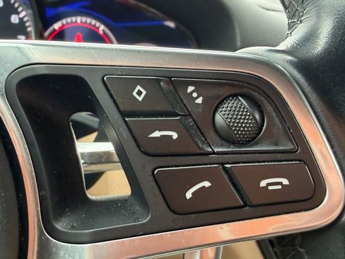 Used 2019 Porsche Cayenne S w/ Premium Plus Package image 36