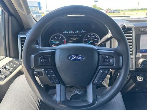 Used 2022 Ford F350 XLT w/ XLT Premium Package AWD/4WD image 33
