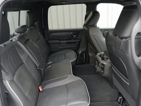 Used 2025 RAM 3500 Limited image 31