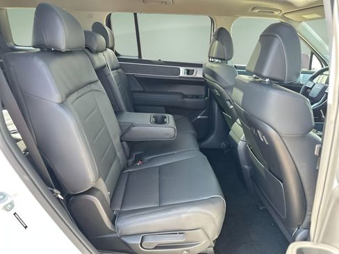 New 2025 Hyundai Santa Fe Limited image 25