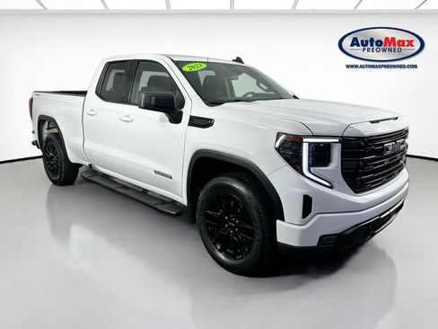 Used 2023 GMC Sierra 1500 Elevation AWD/4WD image 1