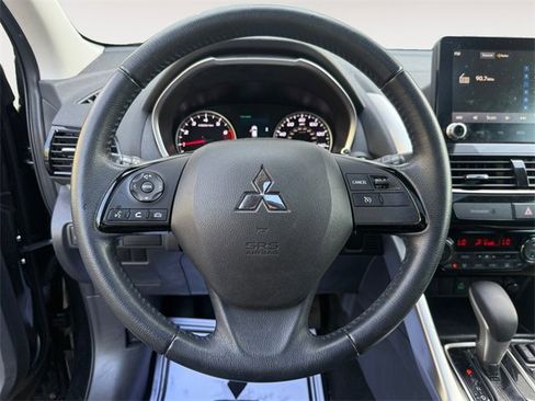 Used 2022 Mitsubishi Eclipse Cross SE image 16