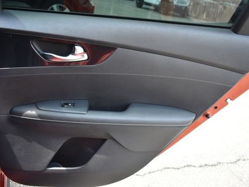 Used 2021 Kia Forte GT-Line w/ GT-Line Premium Package FWD image 38