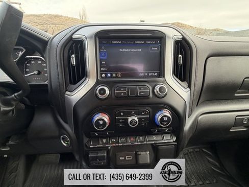 Used 2023 GMC Sierra 3500 SLE w/ SLE Convenience Package image 15