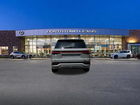 Used 2026 Lexus TX 500h AWD w/ Technology Package image 24