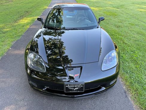 Used 2008 Chevrolet Corvette Z06 w/ Preferred Equipment Group RWD image 9