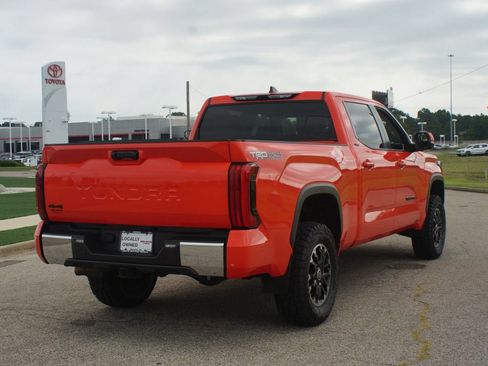Used 2024 Toyota Tundra SR5 w/ TRD Off-Road Premium Package AWD/4WD image 21