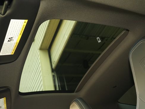 Used 2025 Porsche 911 Carrera image 22