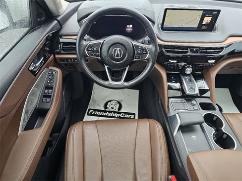 Used 2023 Acura MDX SH-AWD w/ Technology Package image 3