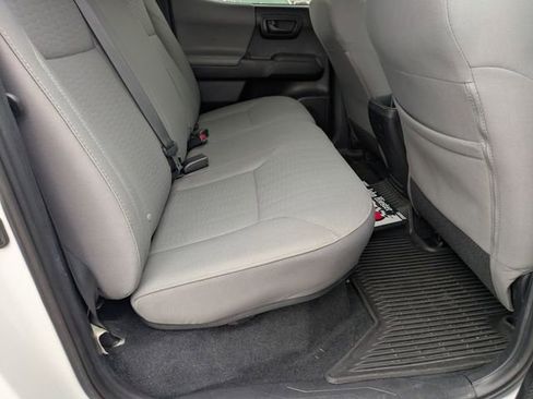 Used 2019 Toyota Tacoma SR w/ SR Convenience Package AWD/4WD image 31