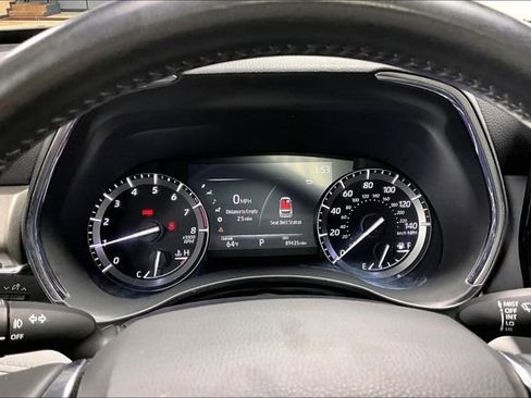 Used 2021 Toyota Highlander Limited AWD/4WD image 15