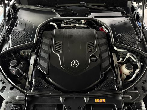 Used 2024 Mercedes-Benz S 580 4MATIC Sedan image 44