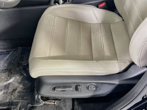 Used 2023 Honda CR-V EX-L image 18