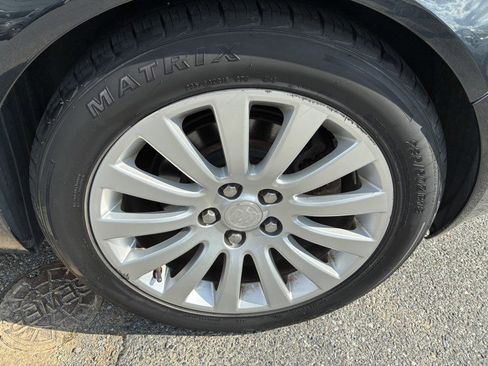 Used 2011 Buick Regal CXL Turbo w/ TO2 Preferred Equipment Group FWD image 18