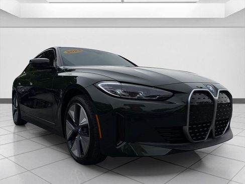 Used 2023 BMW i4 eDrive35 w/ Premium Package RWD image 7