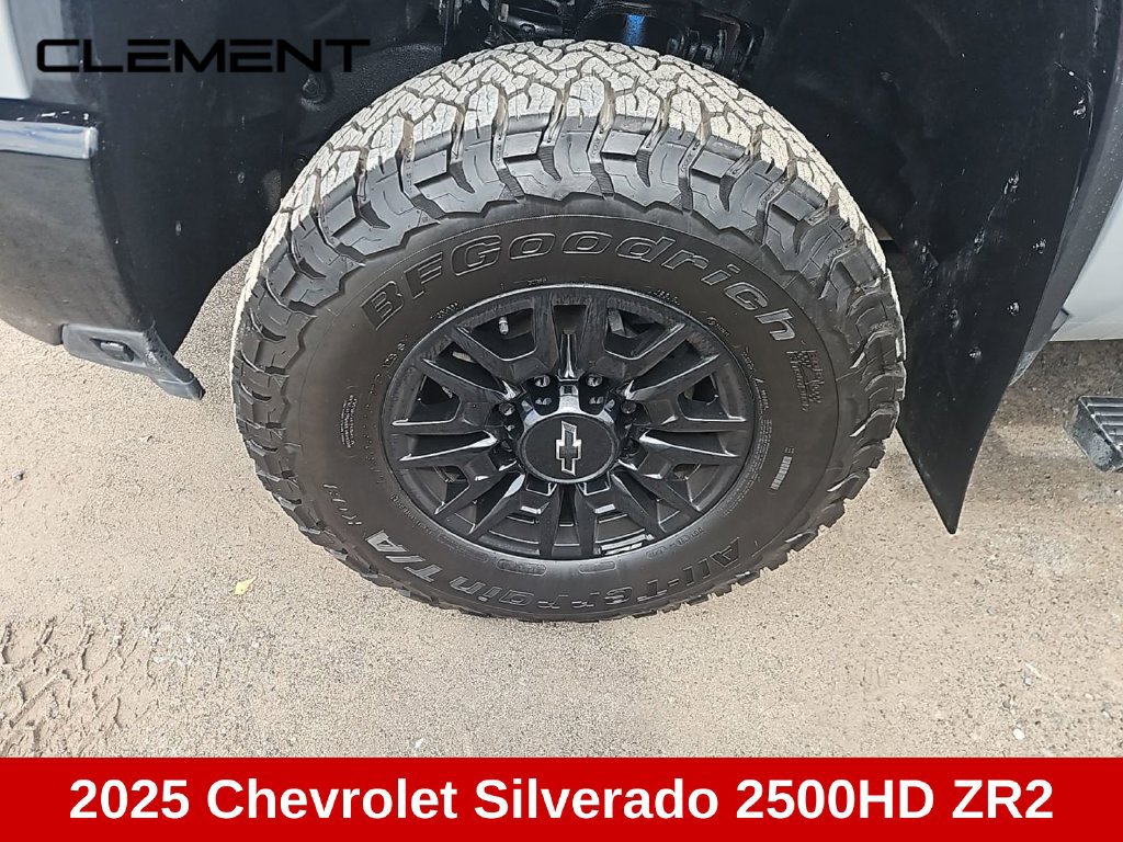 Used 2025 Chevrolet Silverado 2500 ZR2 AWD/4WD image 5